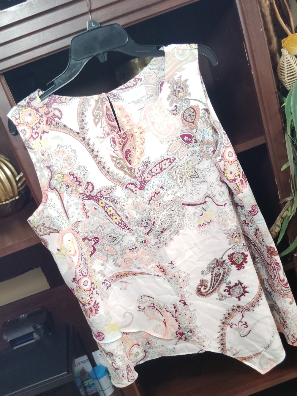 Bisou Bisou Pink Paisley Sleeveless Camisole